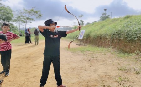 Kegiatan Panahan di Lapangan Cendekia Archery Club, Olahraga yang Mengasah Akurasi dan Ketelitian